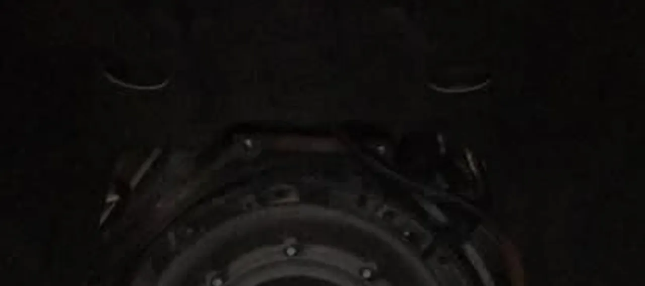 Oil change service at Gunn's Auto Service